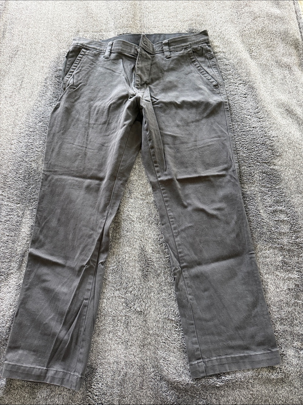 Weatherproof Men's Gray Chinos - Straight Leg